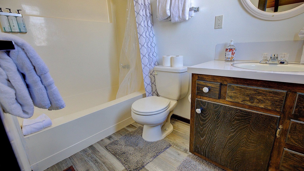 Photo of Bathroom in Big Bear