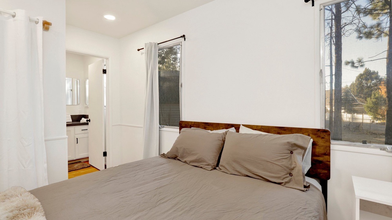 Photo of Bedroom in Big Bear
