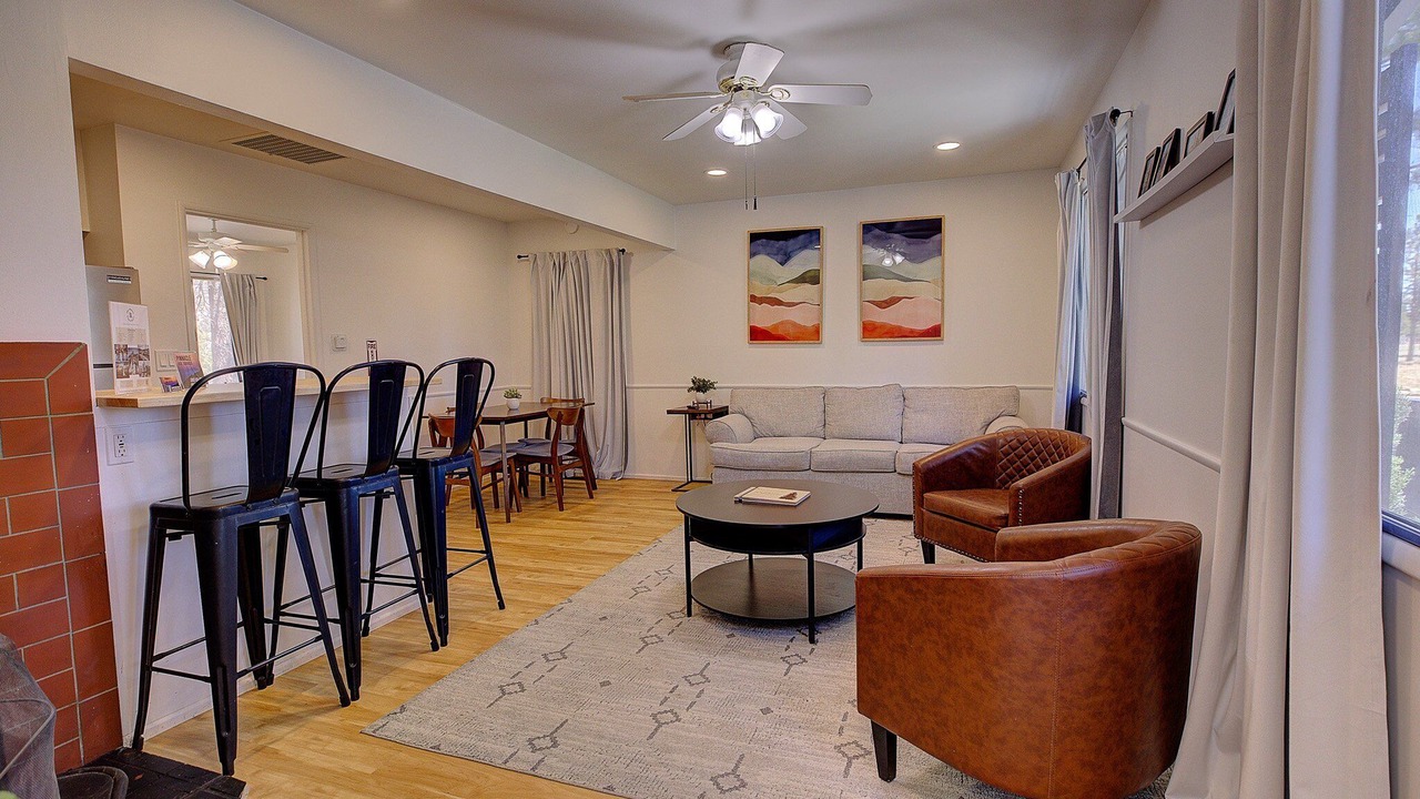 Photo of Livingroom in Big Bear