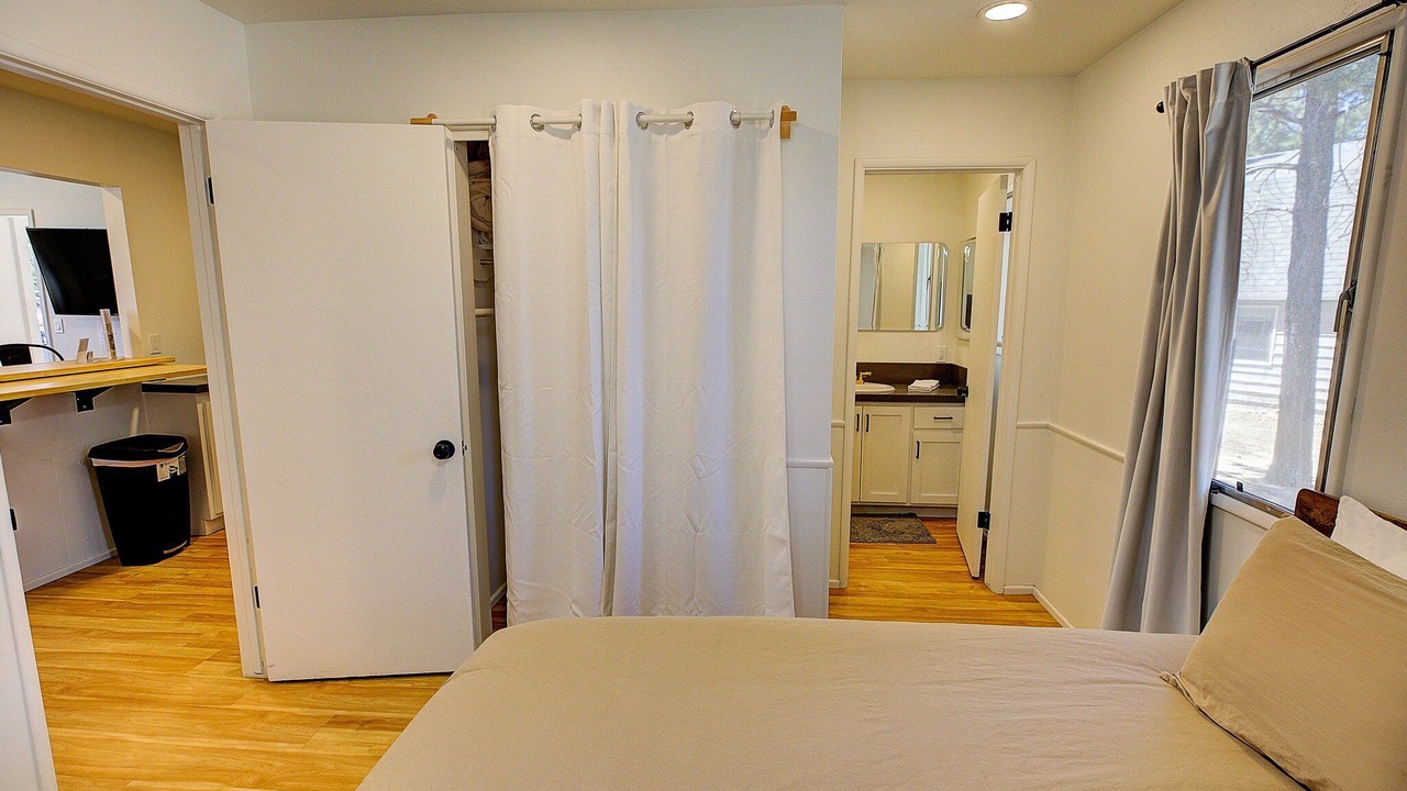 Photo of Bedroom in Big Bear