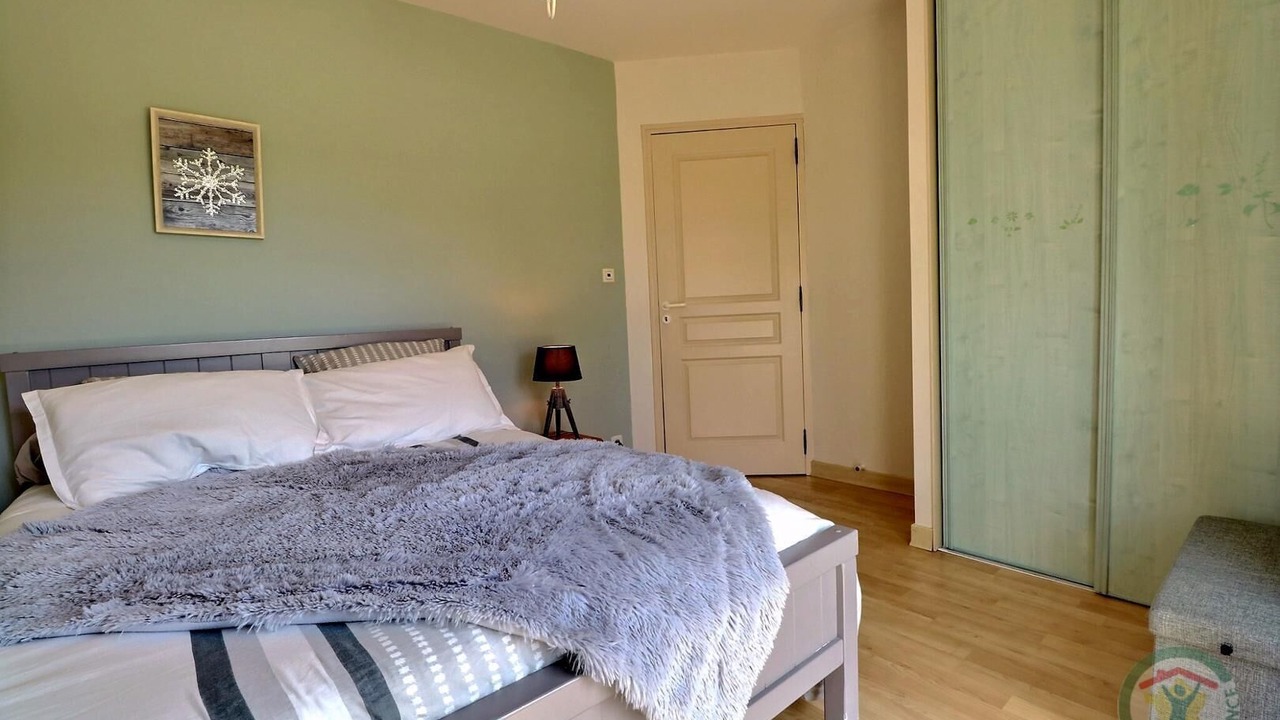 Photo of Bedroom in Le Chatellier