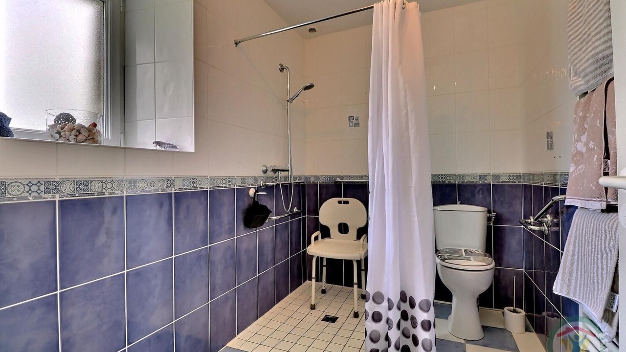 Photo of Bathroom in Le Chatellier