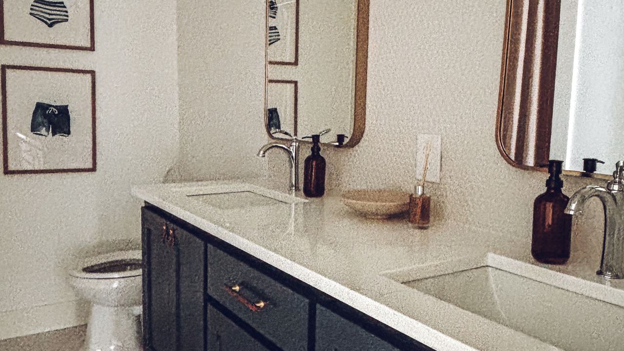Photo of Bathroom in Lone Star