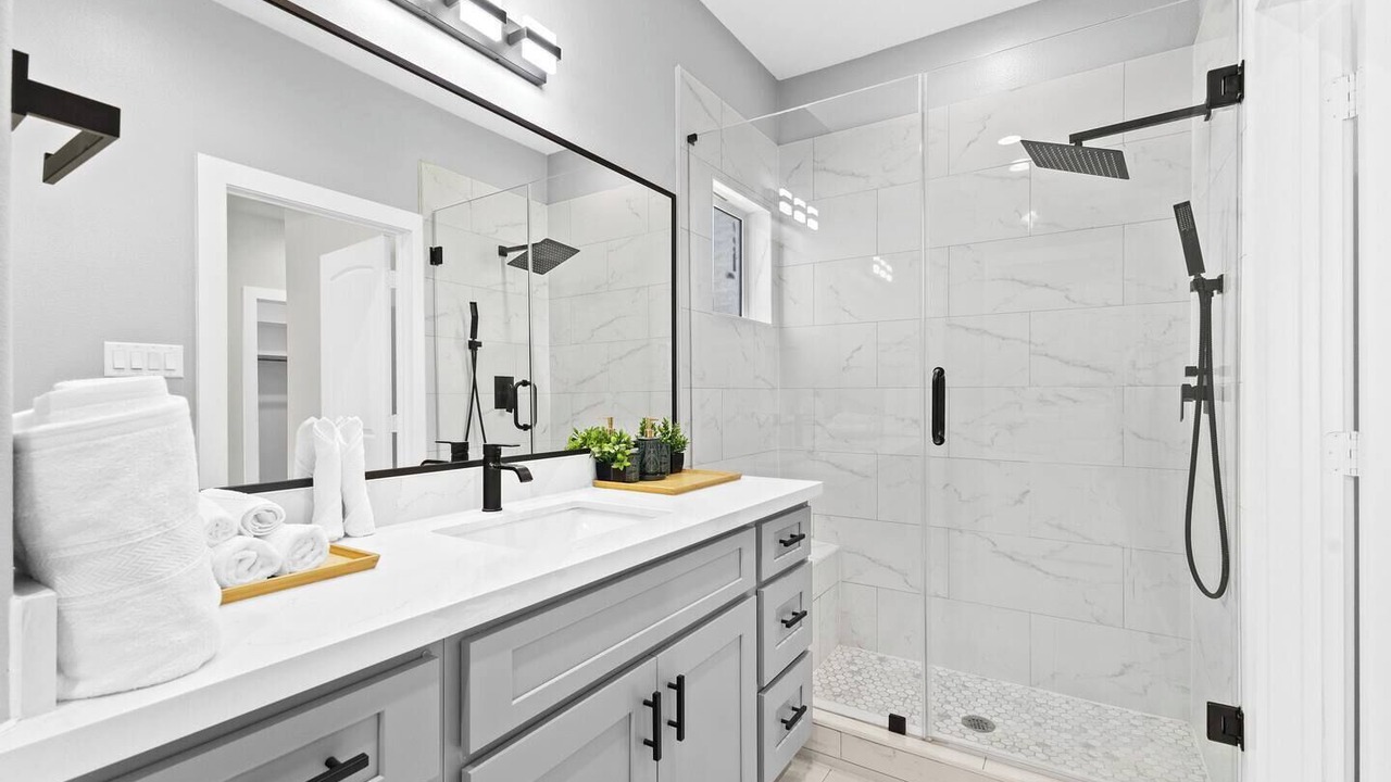 Photo of Bathroom in Greater Third Ward