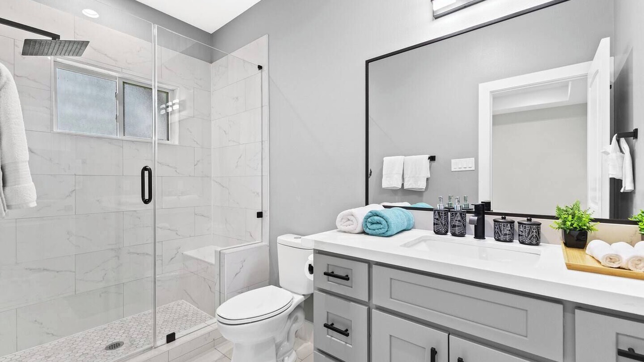 Photo of Bathroom in Greater Third Ward