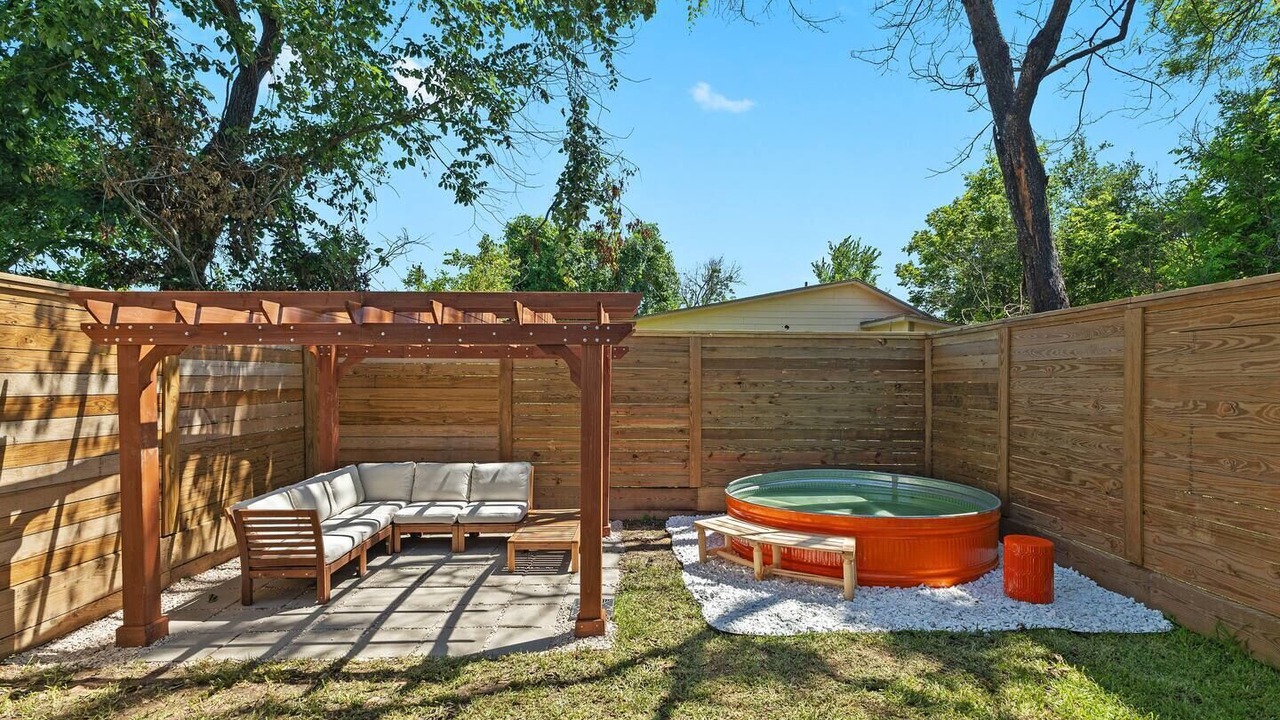 Photo of Outdoor in Greater Third Ward