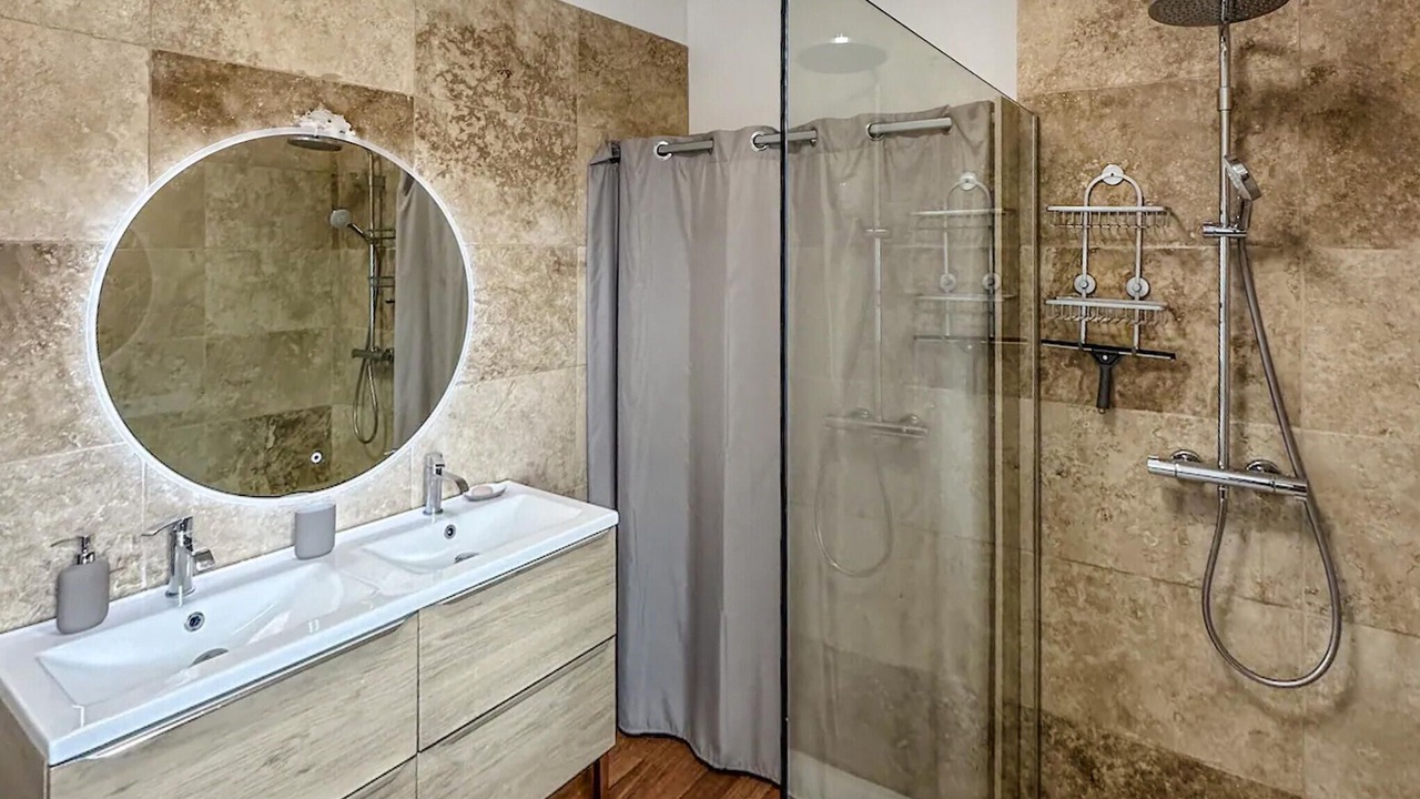 Photo of Bathroom in Goudargues