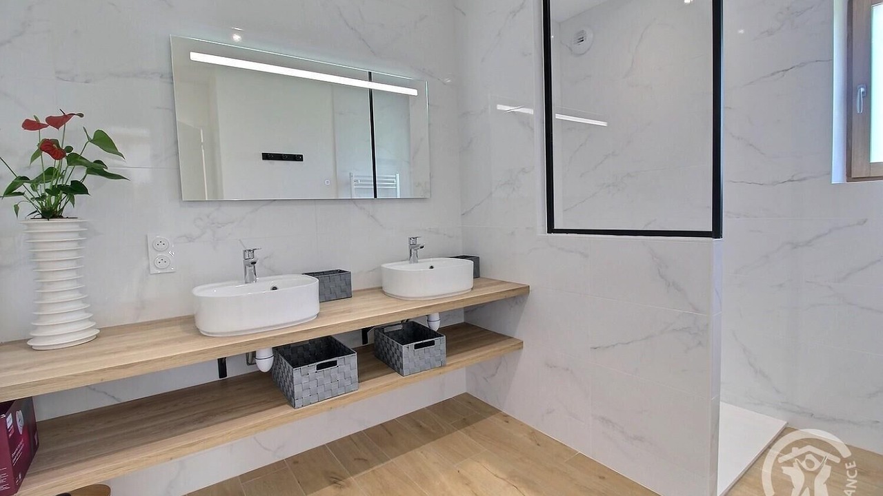 Photo of Bathroom in Pluduno