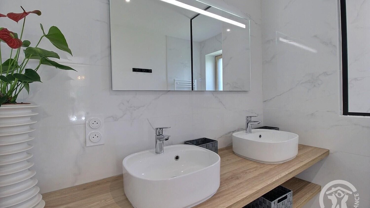 Photo of Bathroom in Pluduno