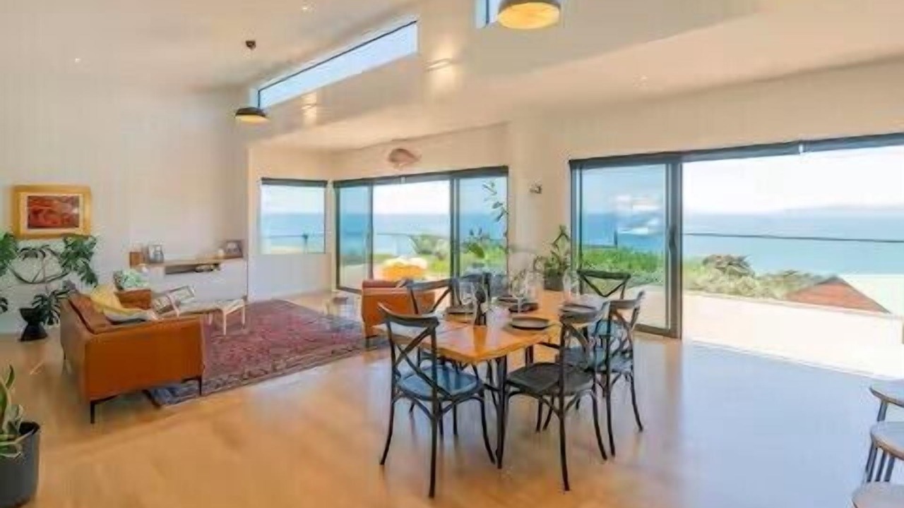 Photo of Others in Rings Beach