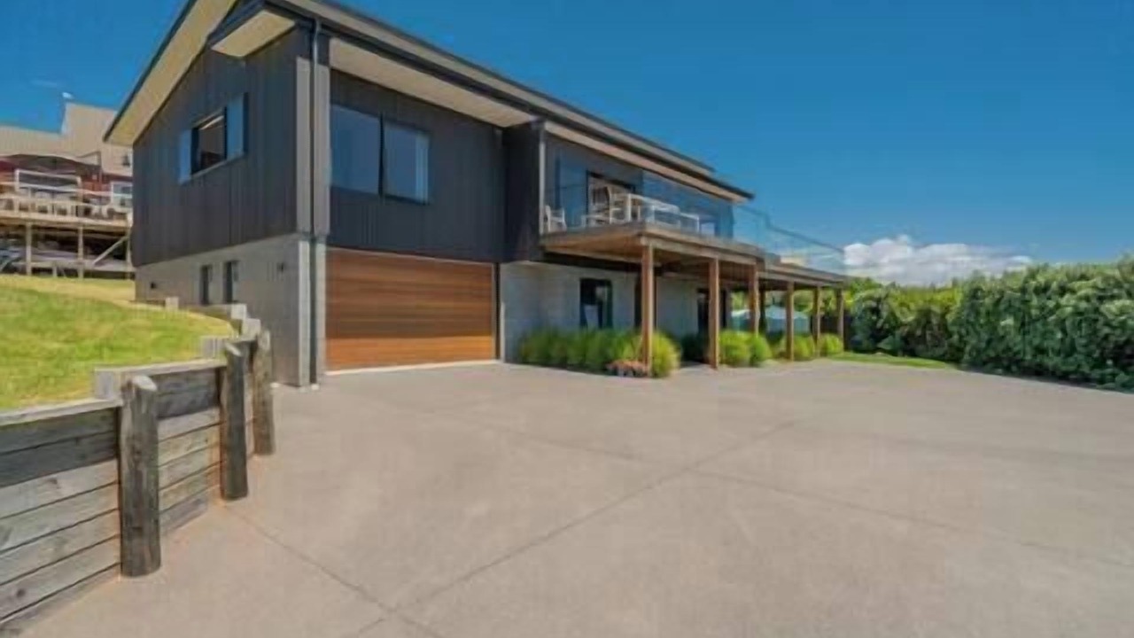 Photo of Outdoor in Rings Beach