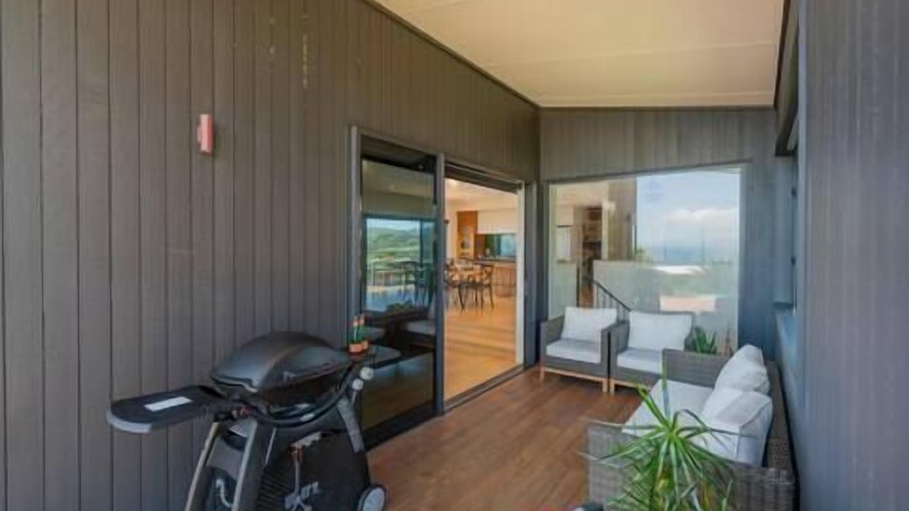 Photo of Patio Balcony in Rings Beach