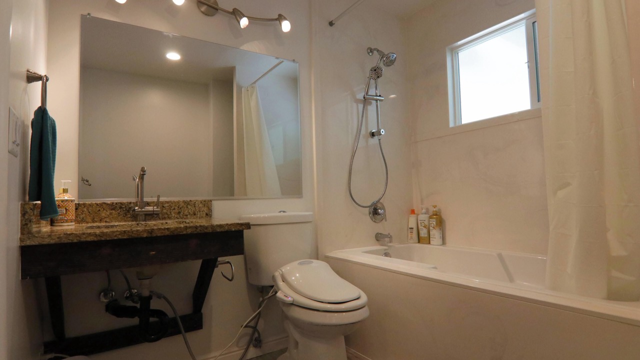 Photo of Bathroom in Cottonwood Heights