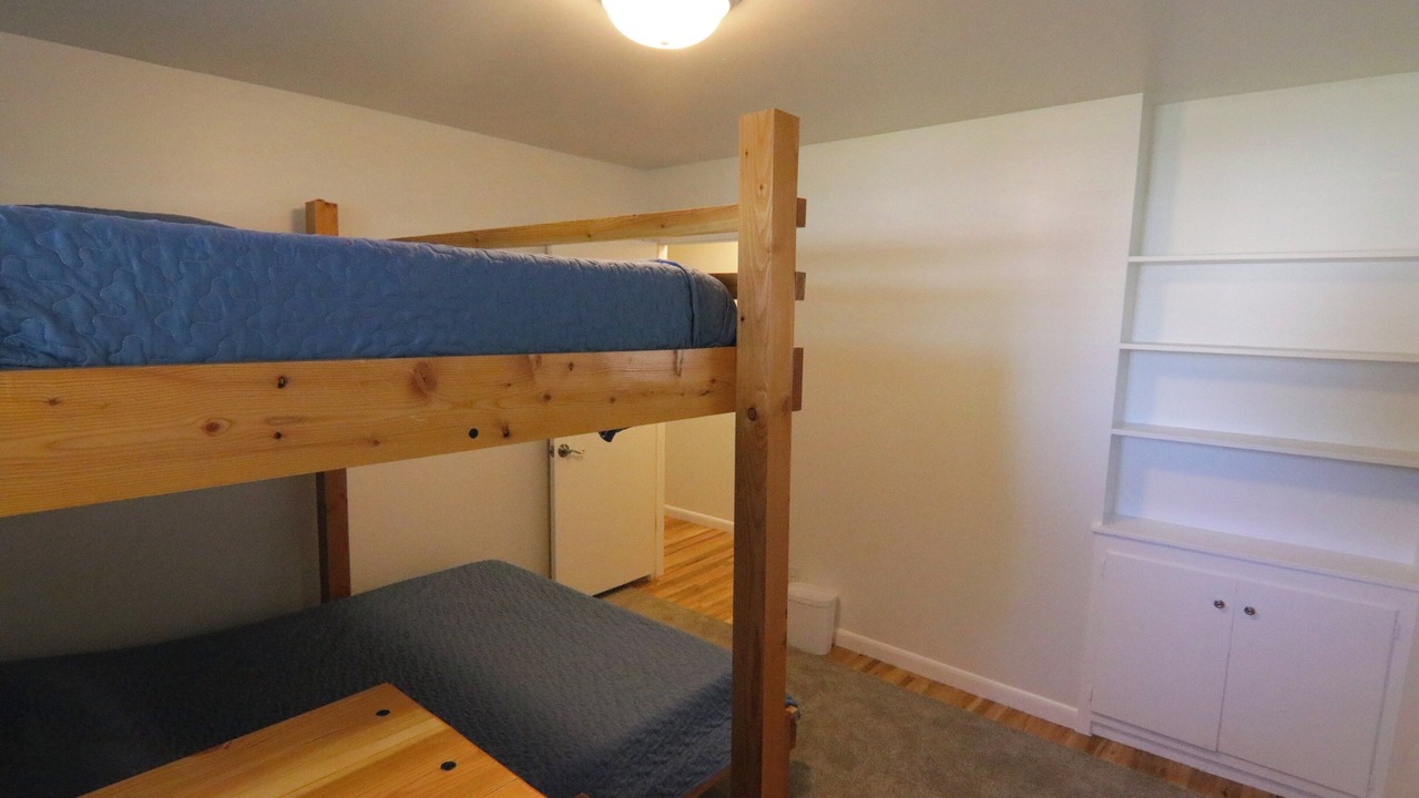 Photo of Bedroom in Cottonwood Heights