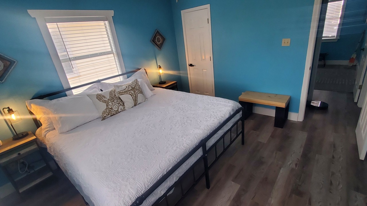 Photo of Bedroom in Leeward Sands