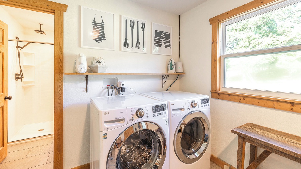 Photo of Bathroom in Cape Fair
