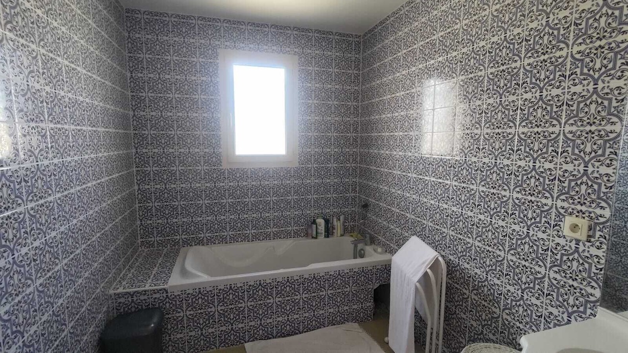 Photo of Bathroom in Millas