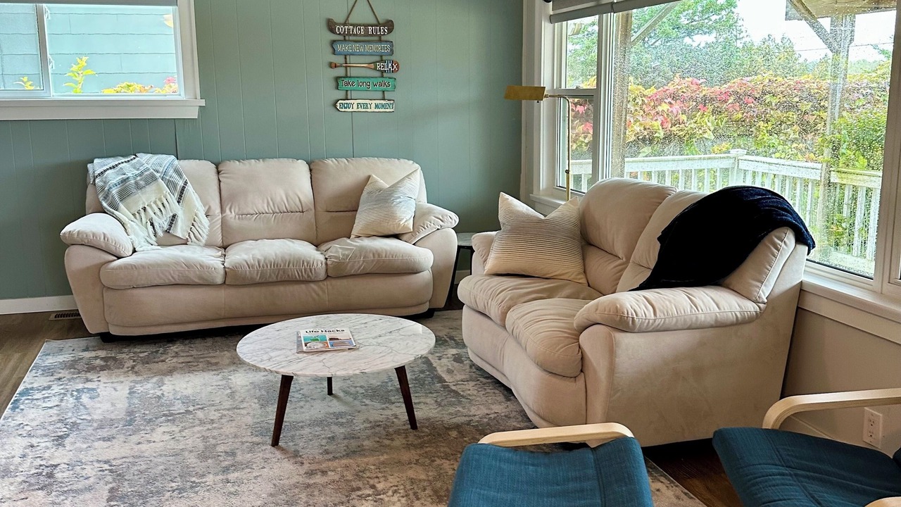Photo of Livingroom in Saugeen Shores
