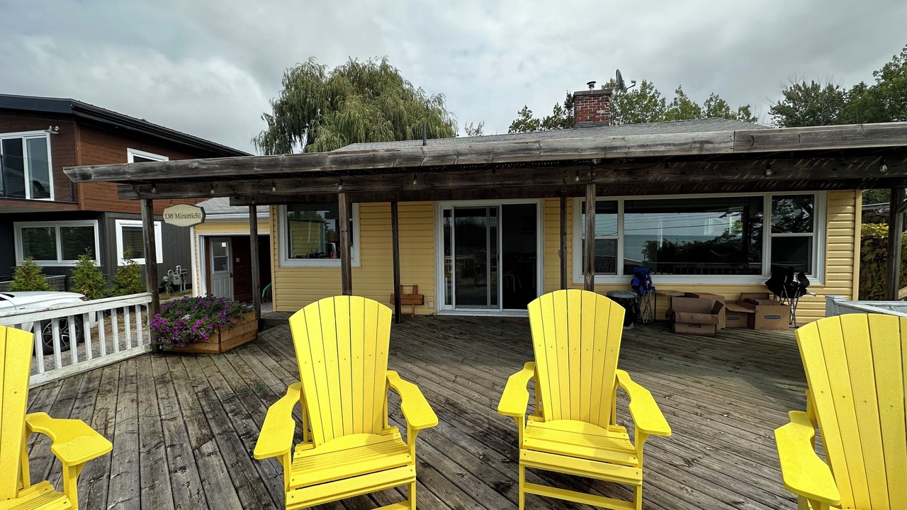 Photo of Patio Balcony in Saugeen Shores