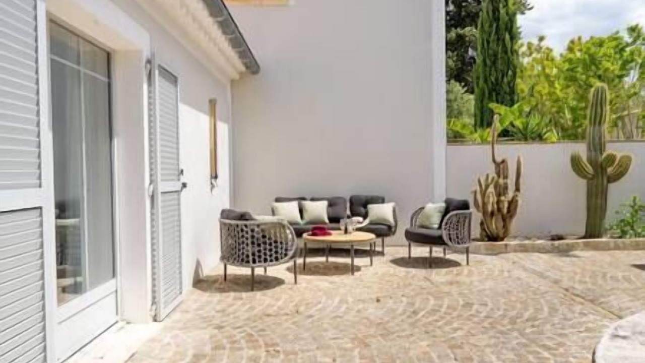 Photo of Others in Aubussargues