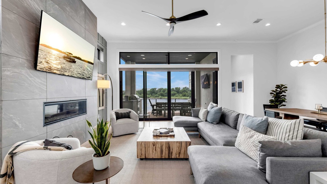 Photo of Livingroom in Burnet