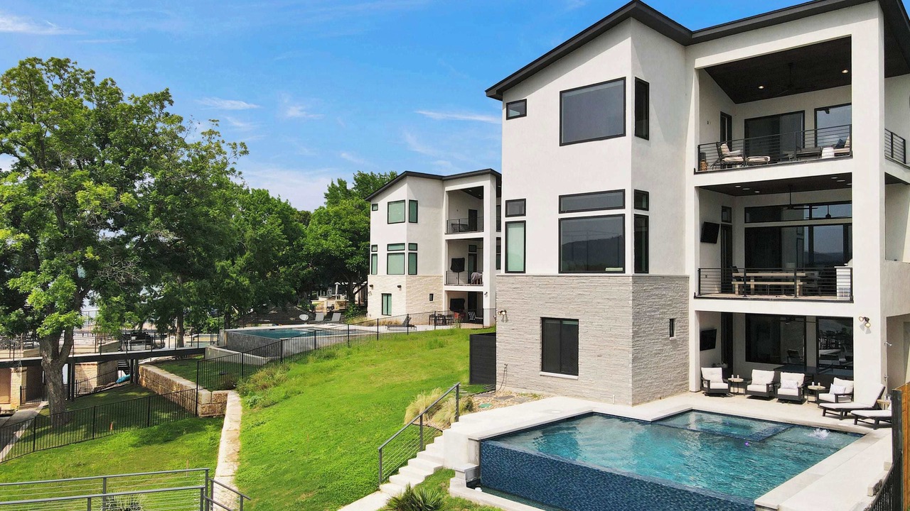 Photo of Outdoor in Burnet