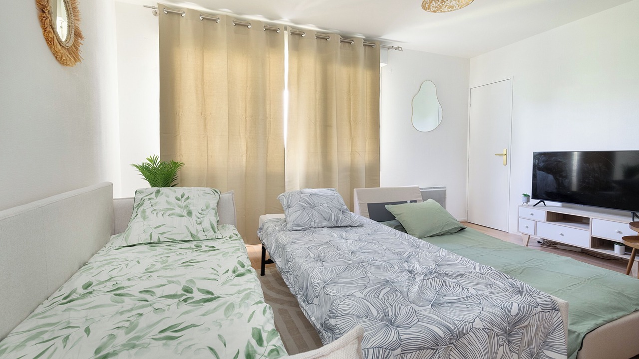 Photo of Bedroom in Saint-Denis