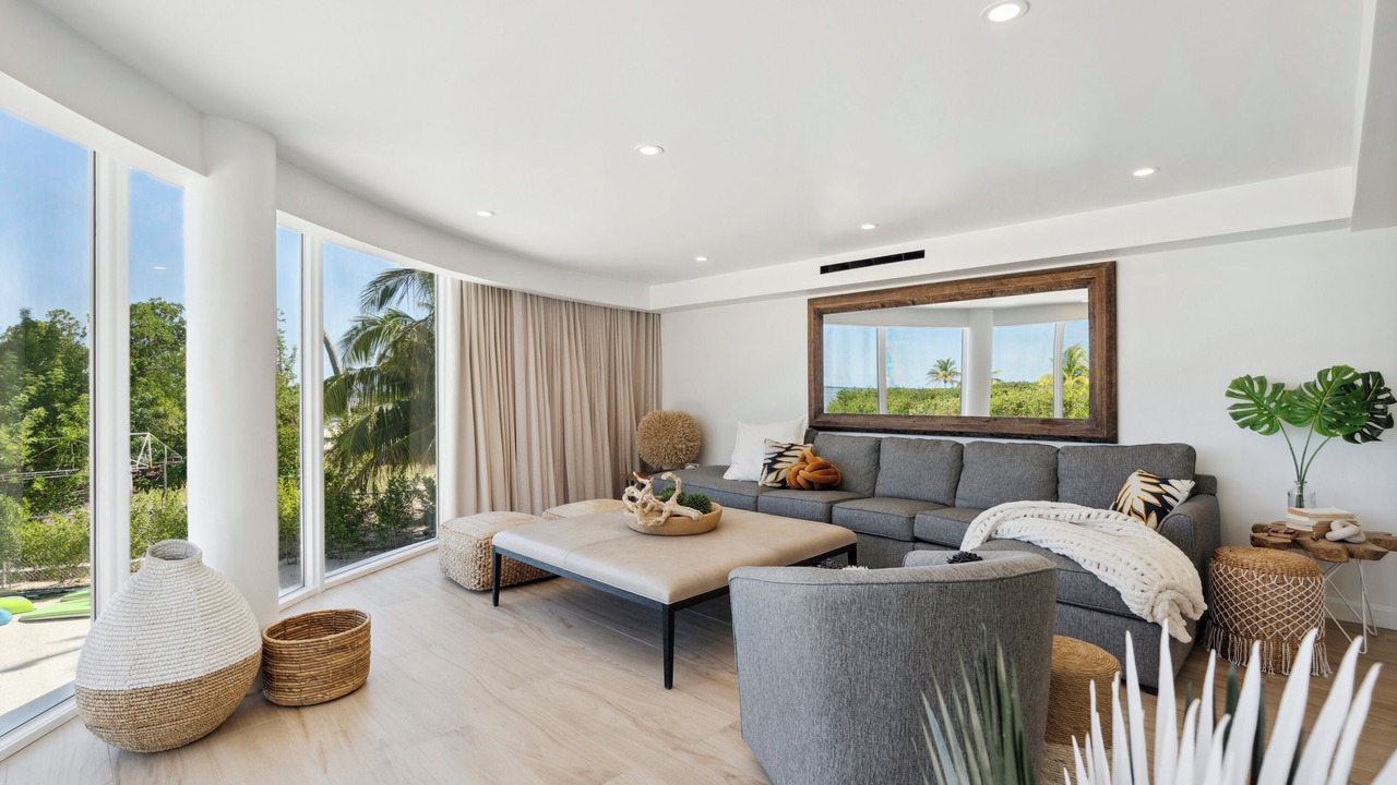 Photo of Livingroom in Islamorada