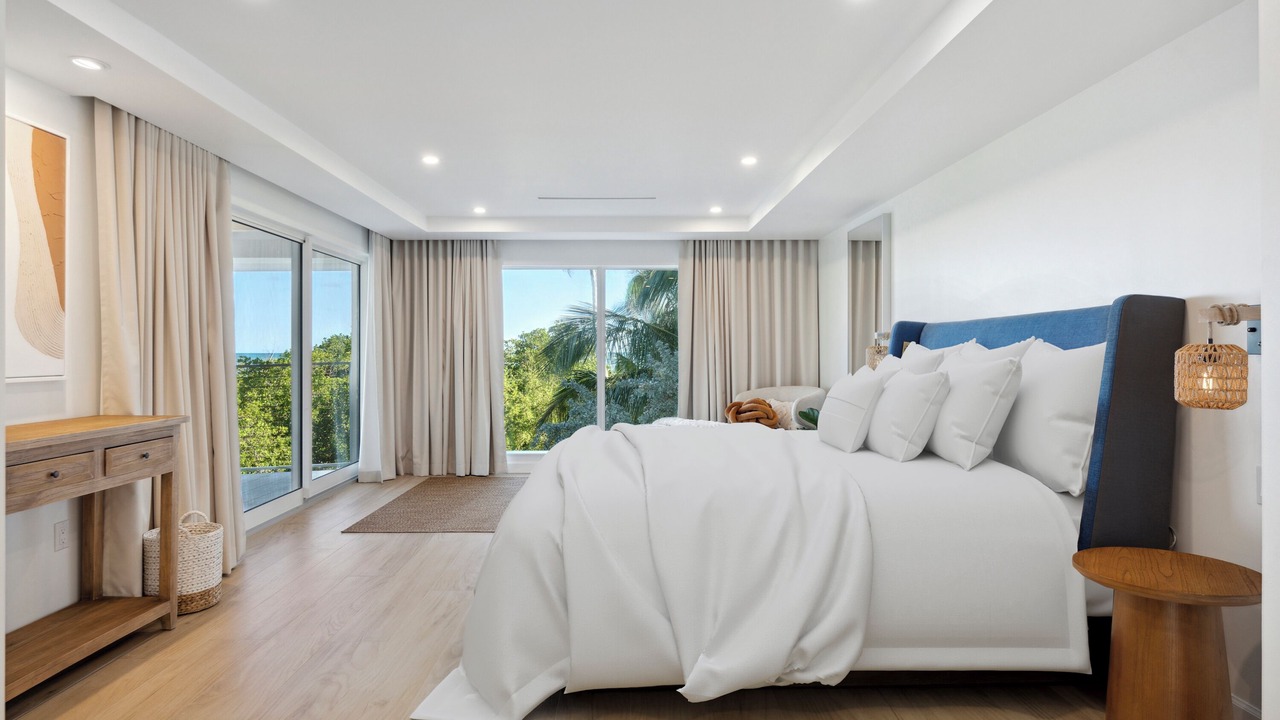 Photo of Bedroom in Islamorada