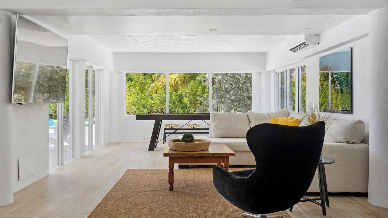 Photo of Livingroom in Islamorada