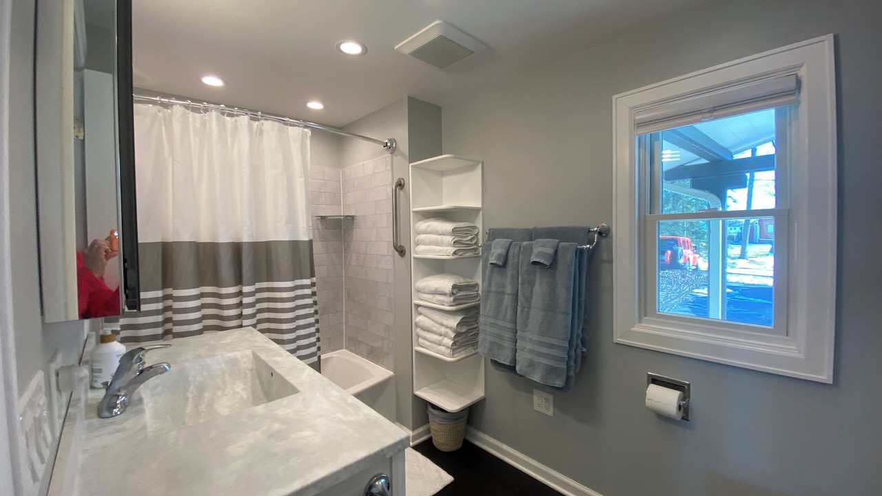 Photo of Bathroom in Youngstown