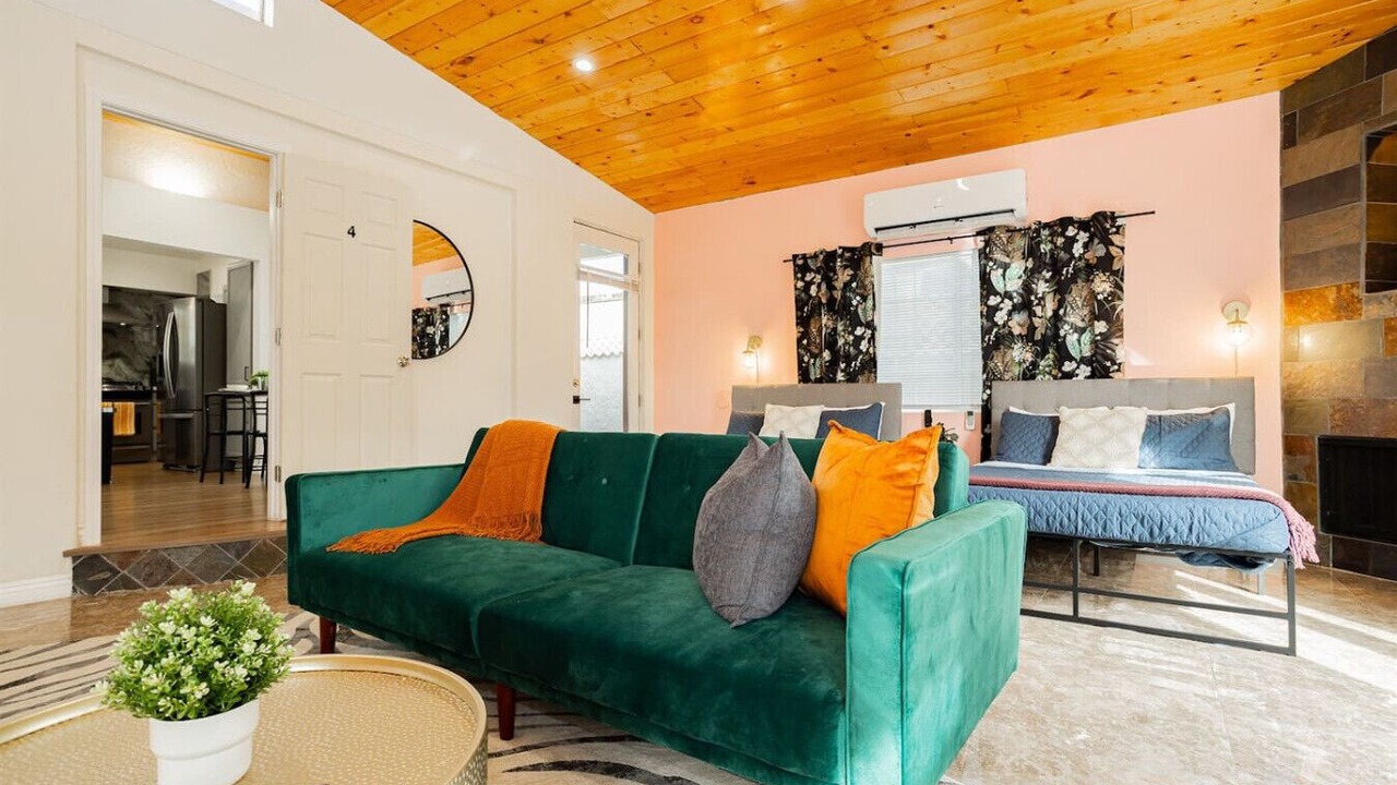Photo of Livingroom in Beverly Green