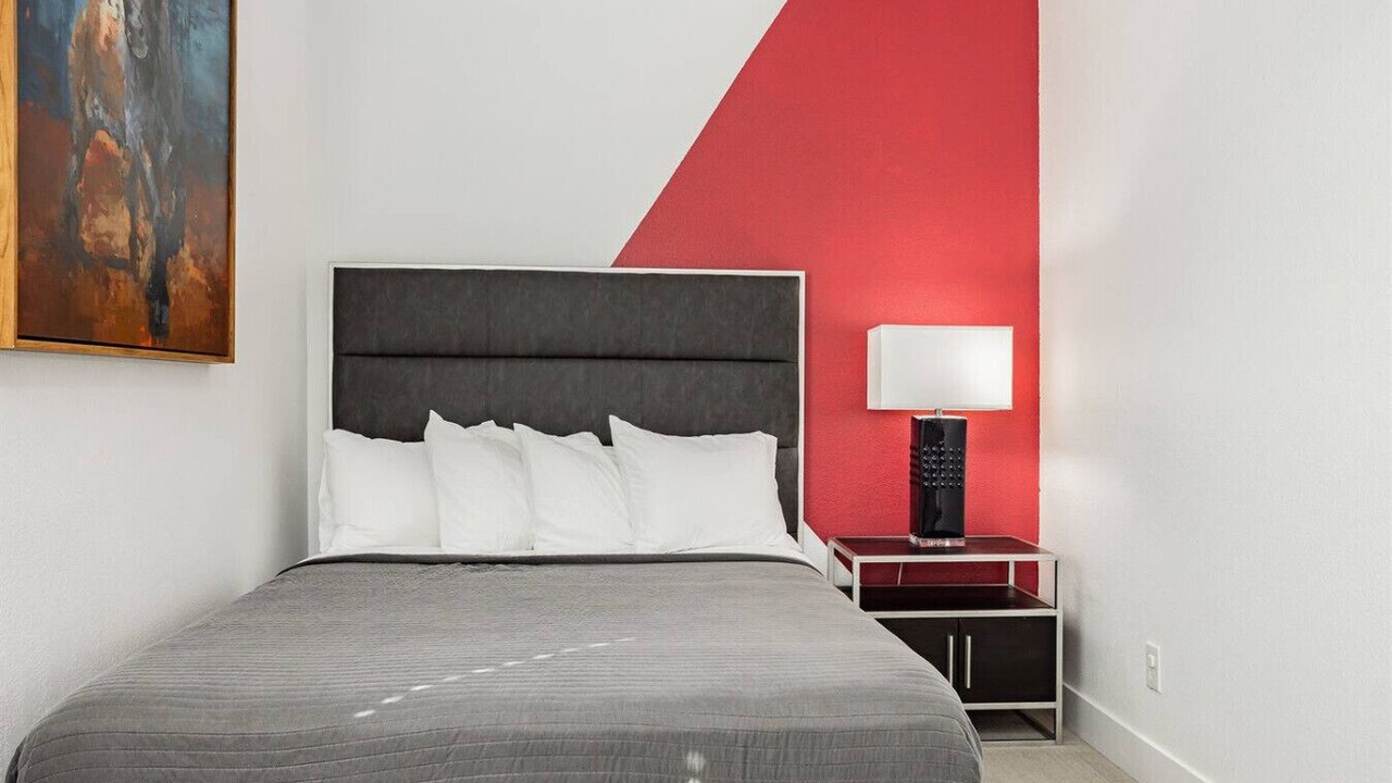 Photo of Bedroom in Glen Heather Estates