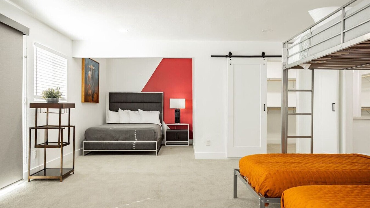 Photo of Bedroom in Glen Heather Estates