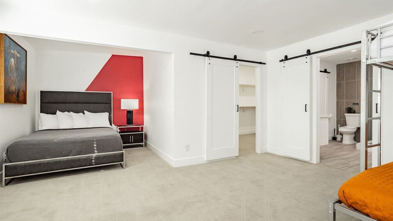 Photo of Bedroom in Glen Heather Estates