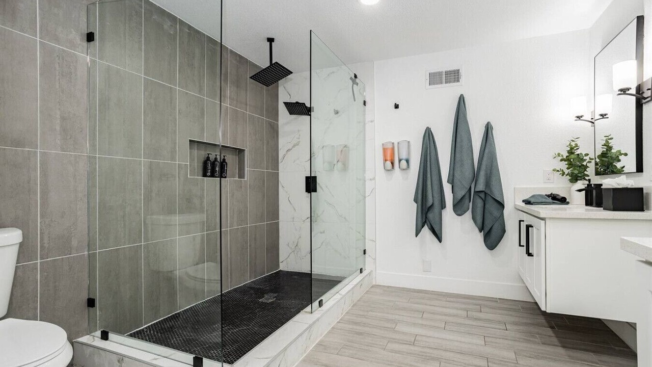 Photo of Bathroom in Glen Heather Estates