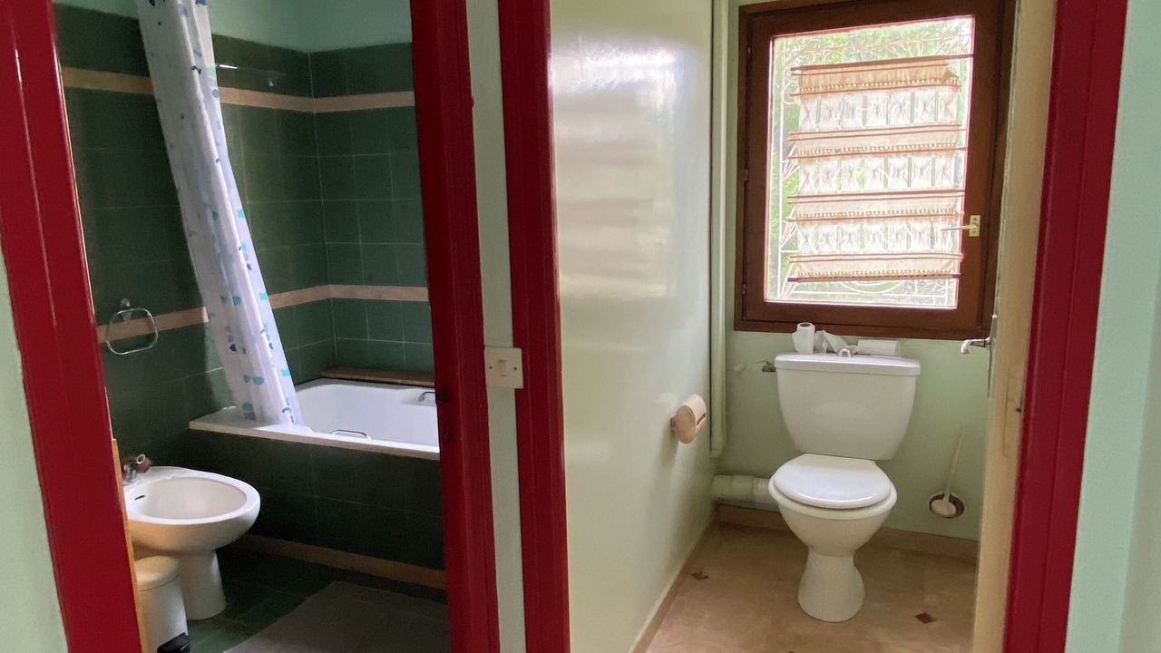 Photo of Bathroom in Tuchan