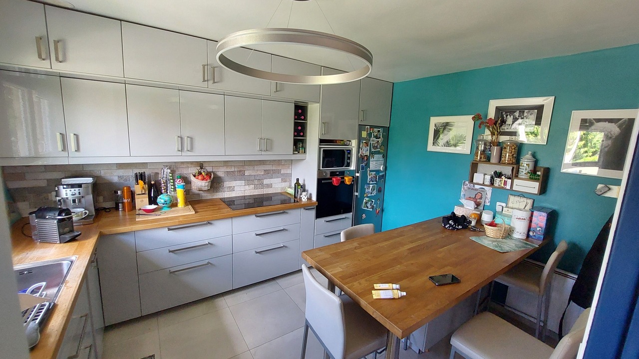 Photo of Kitchen in Verneuil-sur-Seine