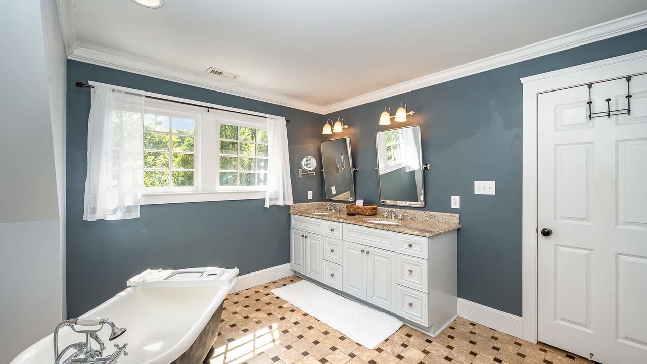 Photo of Bathroom in Wilmore