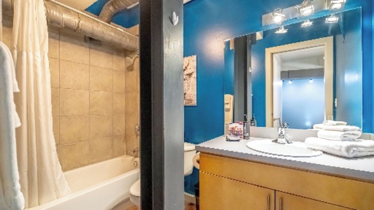 Photo of Bathroom in Downtown Fort Worth