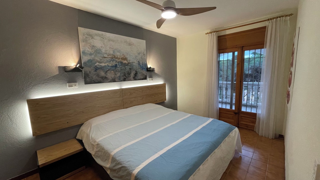 Photo of Bedroom in Pals