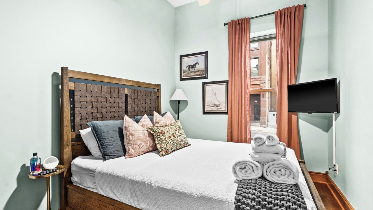 Photo of Bedroom in Downtown - Waterfront