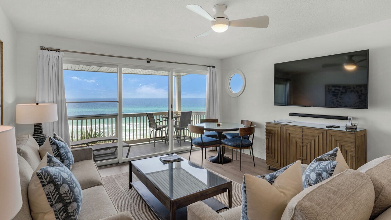 Photo of Livingroom in Seacrest