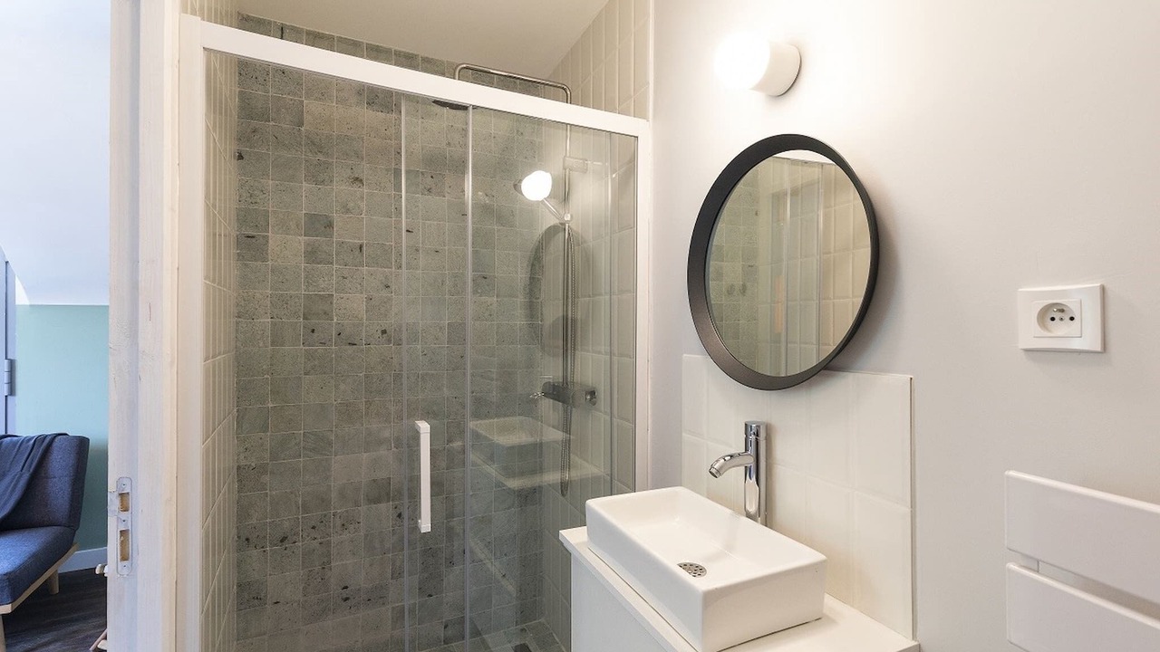 Photo of Bathroom in Esterre