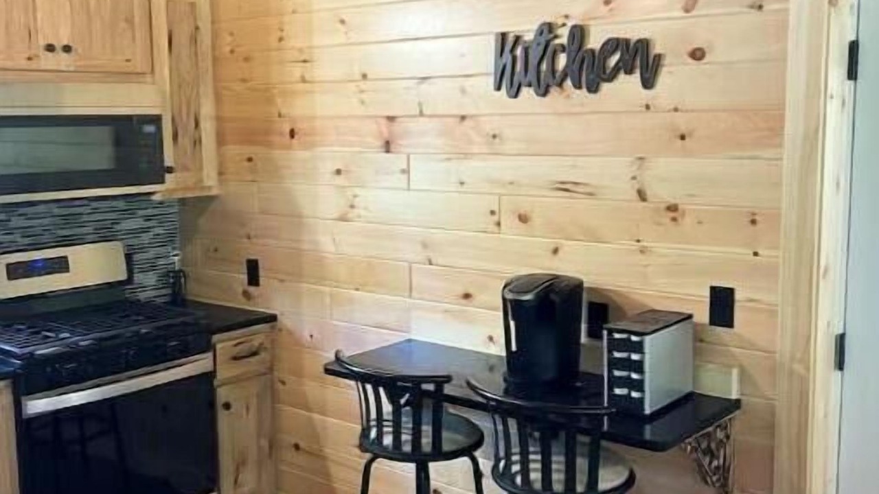 Photo of Kitchen in Franklin Springs