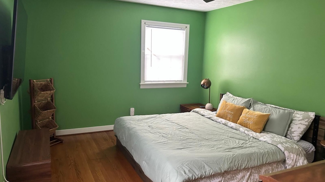 Photo of Bedroom in Lynchburg