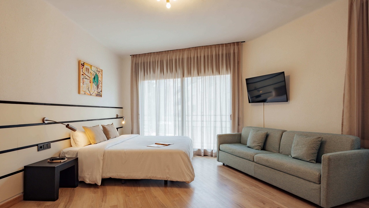 Photo of Bedroom in Lloret Town Center