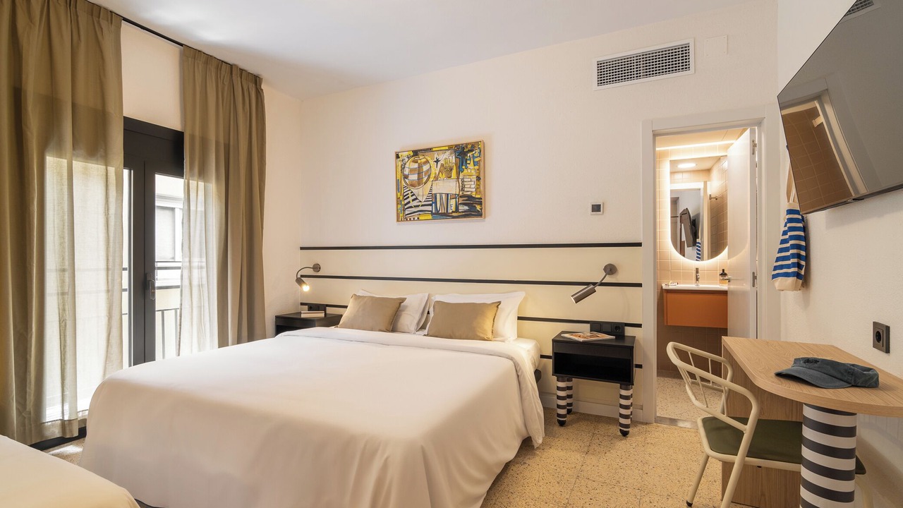 Photo of Bedroom in Lloret Town Center