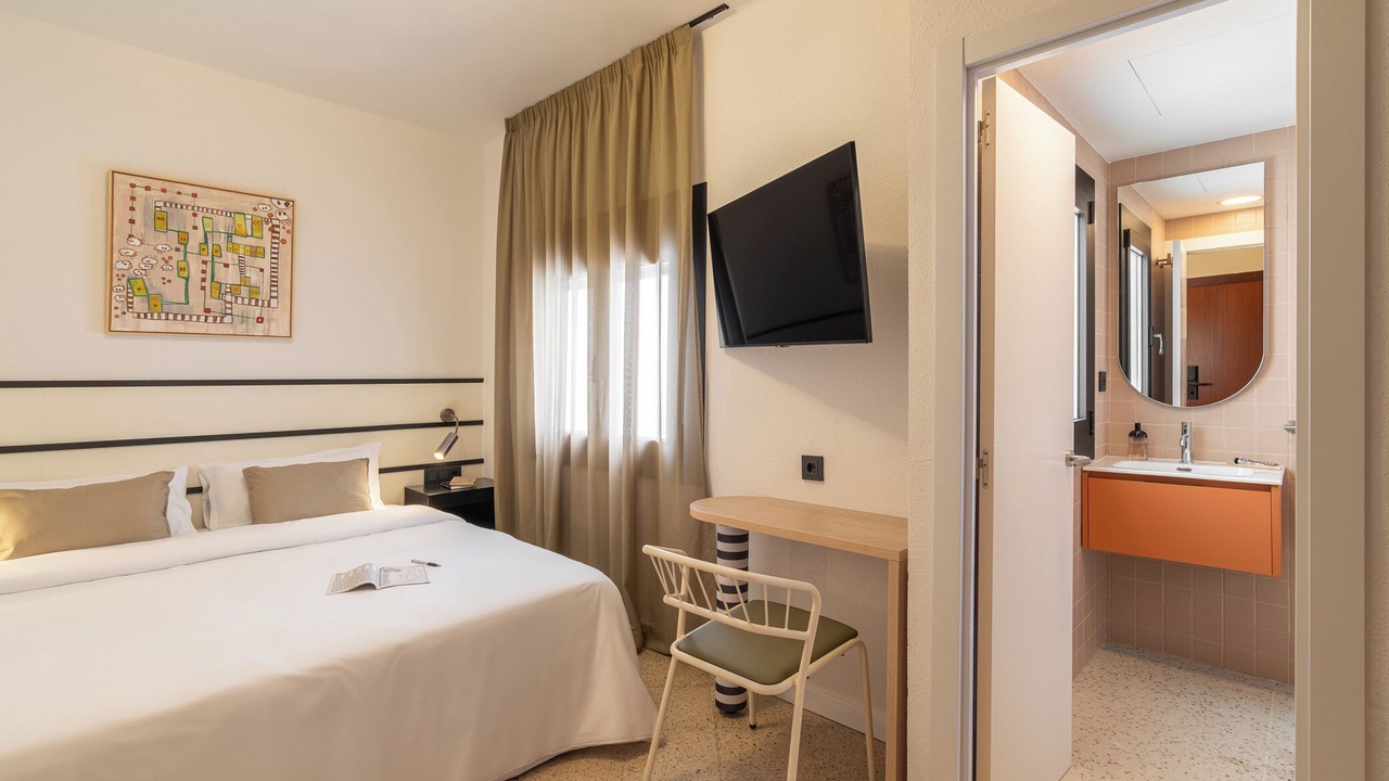 Photo of Bedroom in Lloret Town Center