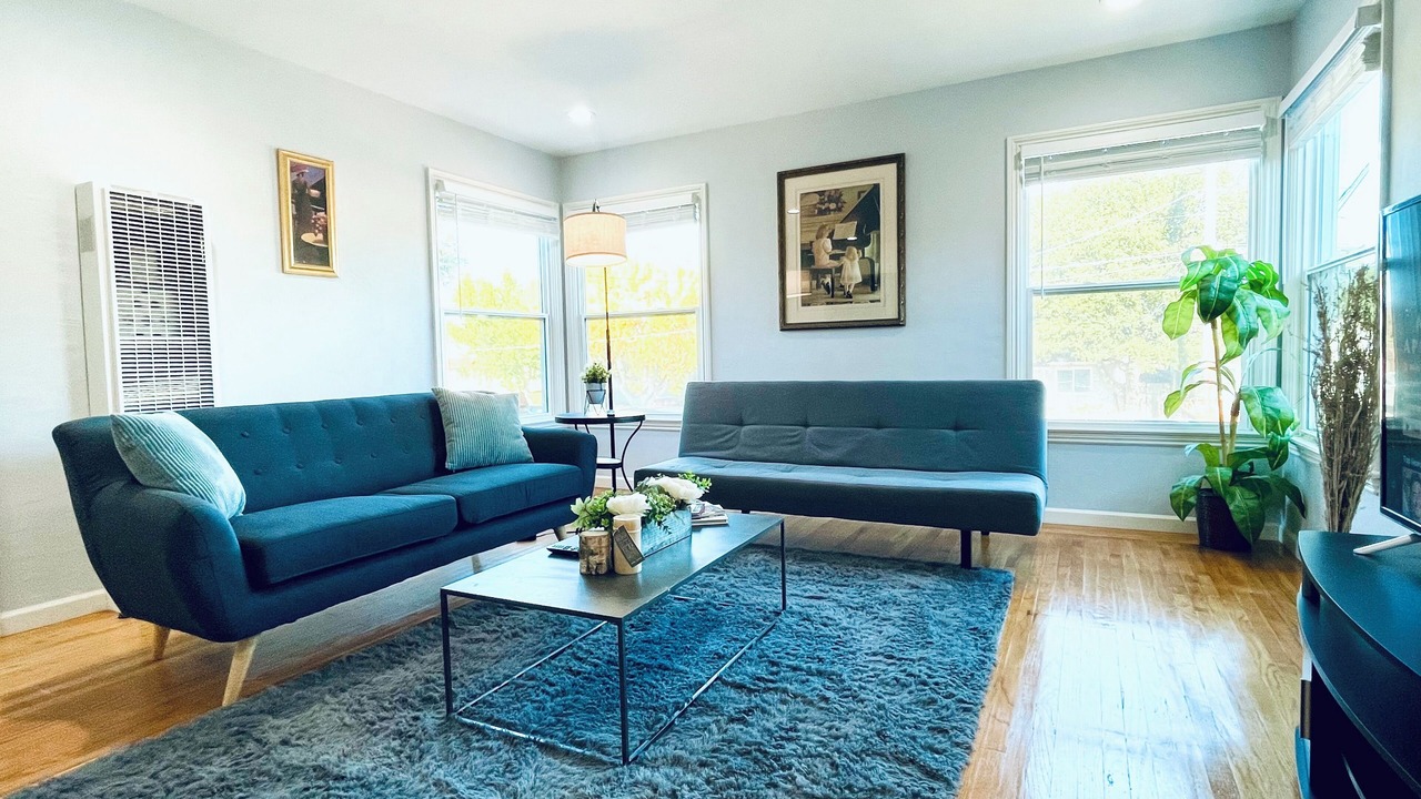 Photo of Livingroom in Central San Mateo